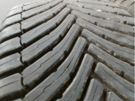 Paire de pneus BRIDGESTONE TURANZA ALL SEASON 6 205 45 17 88 V