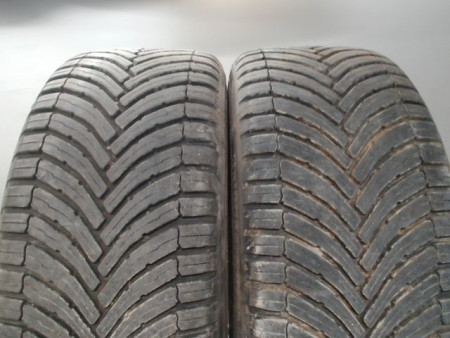 Paire de pneus BRIDGESTONE TURANZA ALL SEASON 6 205 45 17 88 V