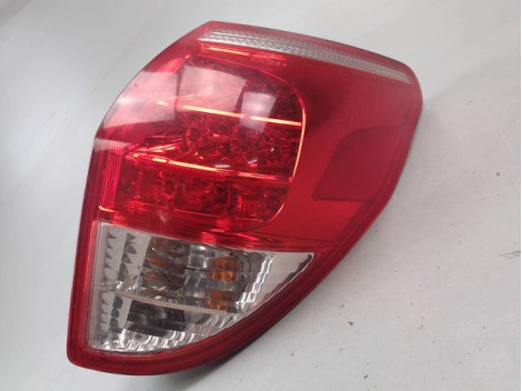 FEU ARRIERE DROIT TOYOTA RAV4