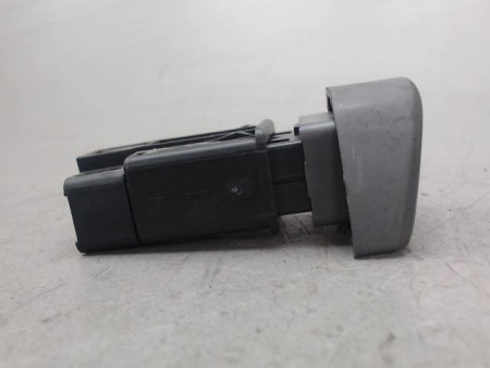 BOUTON DE WARNING RENAULT MEGANE