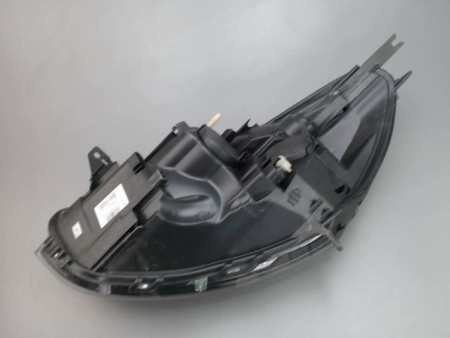 PHARE DROIT RENAULT CLIO