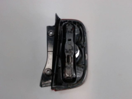 FEU ARRIERE GAUCHE  NISSAN MICRA