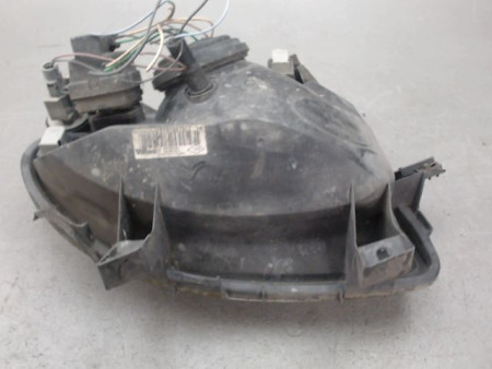 PHARE GAUCHE RENAULT CLIO