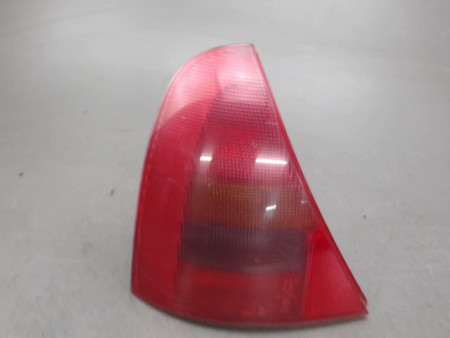 FEU ARRIERE GAUCHE  RENAULT CLIO