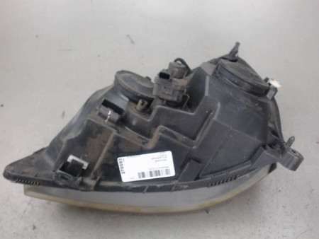 PHARE DROIT RENAULT CLIO