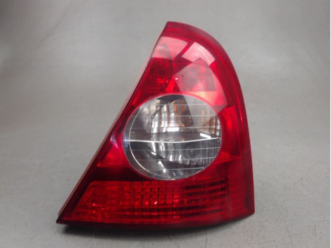 FEU ARRIERE DROIT RENAULT CLIO