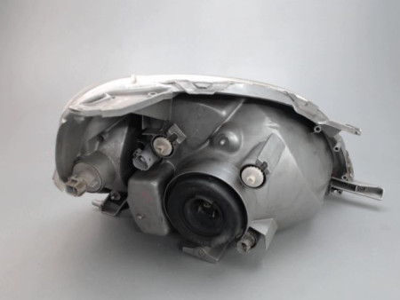 PHARE GAUCHE TOYOTA YARIS