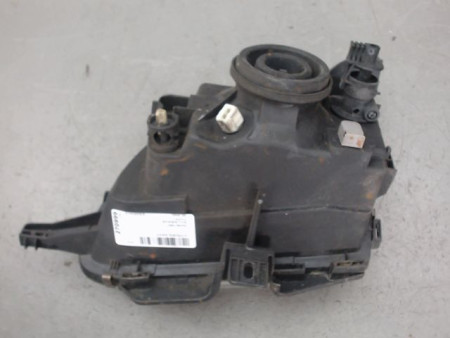 PHARE DROIT CITROEN SAXO