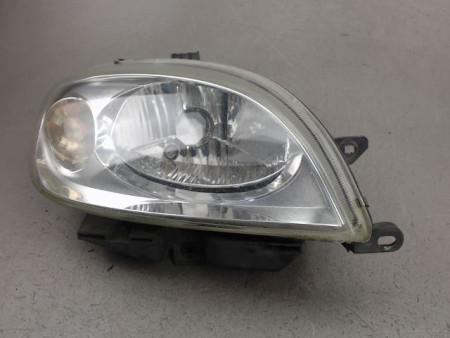 PHARE DROIT CITROEN SAXO