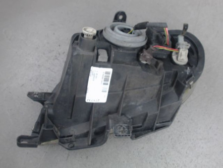 PHARE DROIT CITROEN SAXO