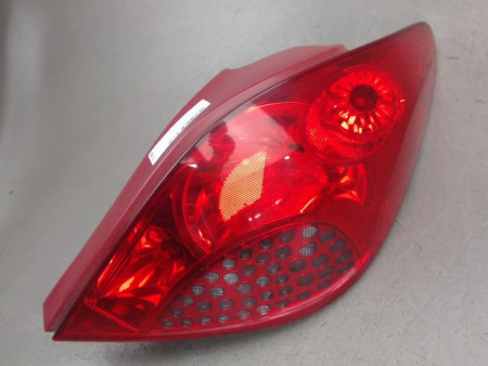 FEU ARRIERE DROIT PEUGEOT 207