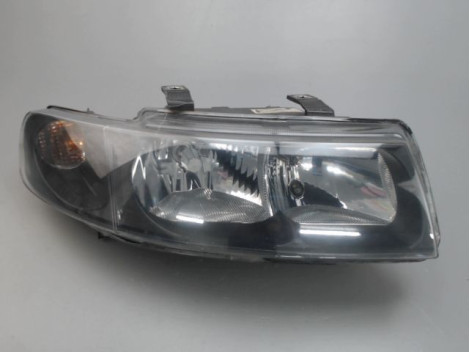 PHARE DROIT SEAT LEON