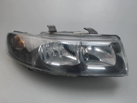 PHARE DROIT SEAT LEON
