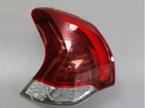 FEU ARRIERE GAUCHE  PEUGEOT 3008