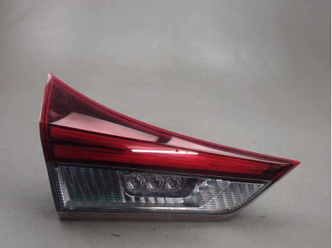 FEU ARRIERE INTERIEUR GAUCHE TOYOTA AURIS
