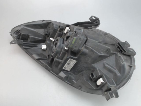 PHARE DROIT CITROEN C1