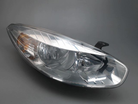 PHARE DROIT RENAULT FLUENCE