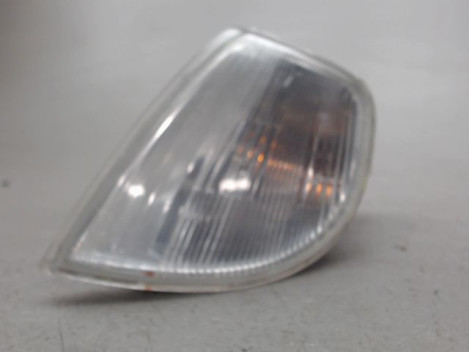 CLIGNOTANT GAUCHE CITROEN SAXO