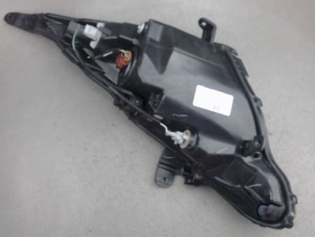 PHARE DROIT TOYOTA AYGO