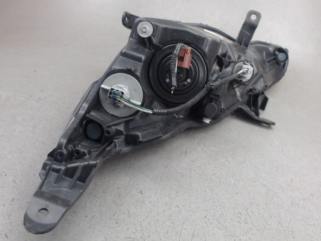PHARE DROIT TOYOTA AYGO