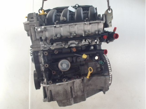 MOTEUR ESSENCE RENAULT CLIO 1.4 16V 