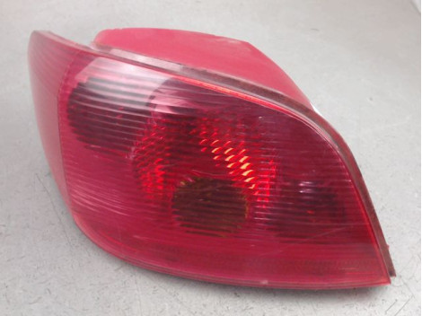 FEU ARRIERE GAUCHE  PEUGEOT 307