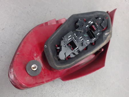FEU ARRIERE GAUCHE  PEUGEOT 307