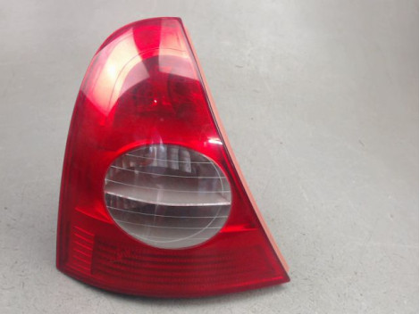 FEU ARRIERE GAUCHE  RENAULT CLIO