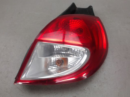 FEU ARRIERE DROIT RENAULT CLIO