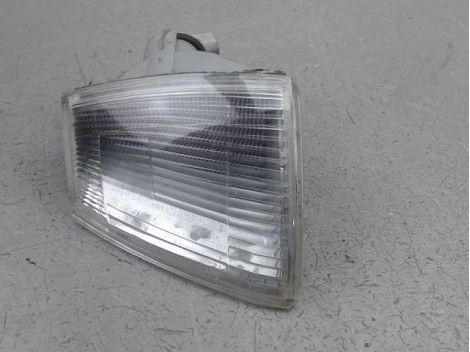 CLIGNOTANT GAUCHE RENAULT CLIO