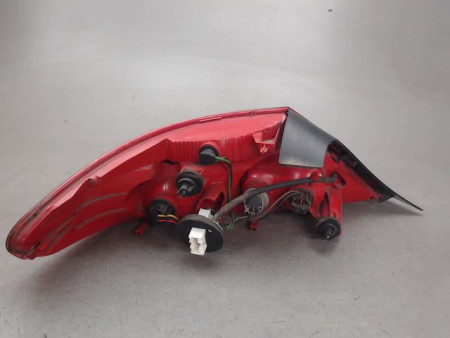 FEU ARRIERE DROIT PEUGEOT 407