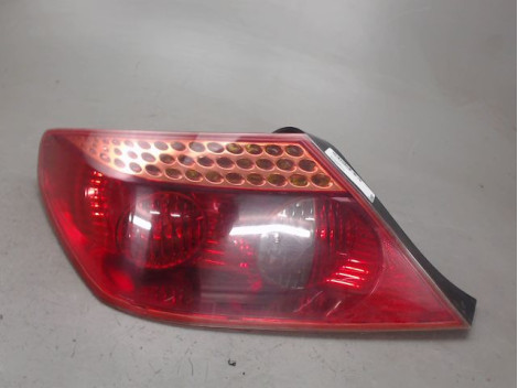 FEU ARRIERE GAUCHE  PEUGEOT 407