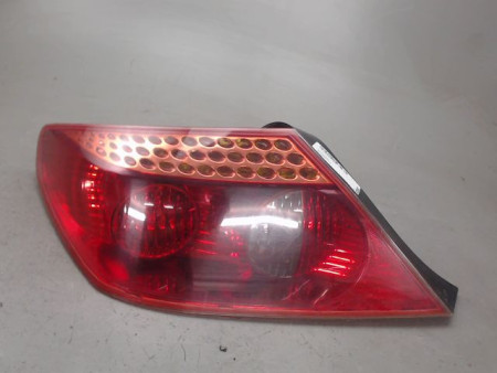 FEU ARRIERE GAUCHE  PEUGEOT 407