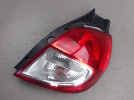 FEU ARRIERE DROIT RENAULT CLIO