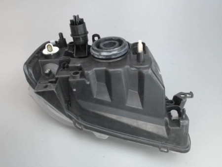 PHARE GAUCHE DACIA LOGAN