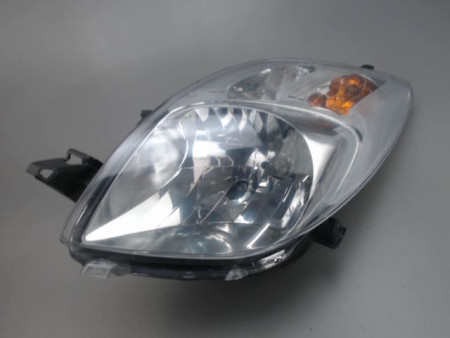 PHARE GAUCHE TOYOTA YARIS
