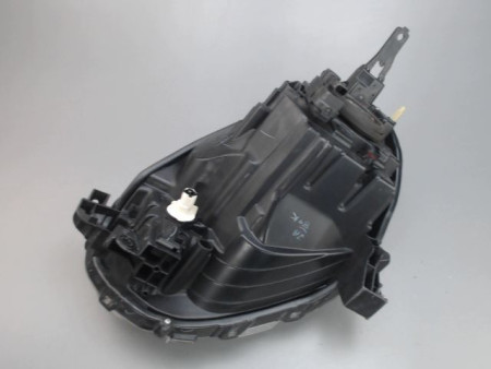 PHARE DROIT NISSAN MICRA