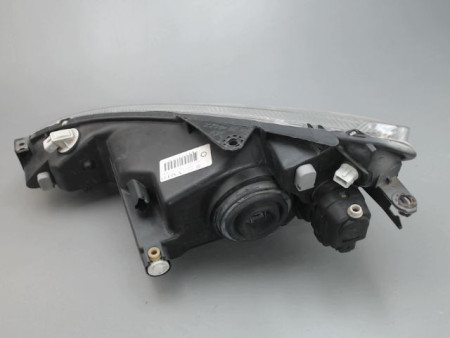 PHARE DROIT PEUGEOT 206