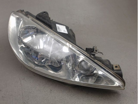 PHARE DROIT PEUGEOT 206