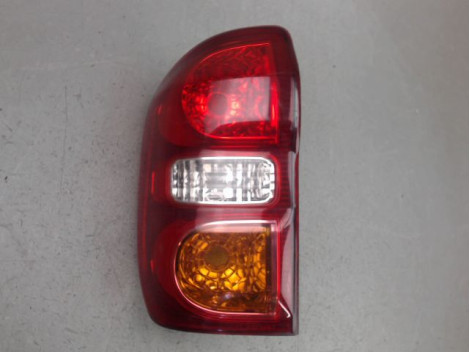 FEU ARRIERE GAUCHE  TOYOTA RAV4
