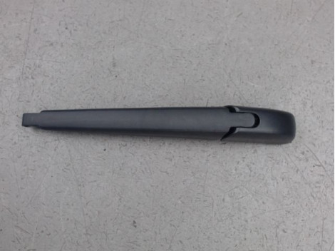 BRAS ESSUIE-GLACE ARRIERE TOYOTA AYGO