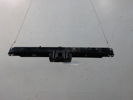 TRAVERSE SUPERIEURE ARMATURE AVANT OPEL ZAFIRA