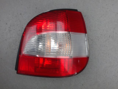 FEU ARRIERE DROIT RENAULT MEGANE