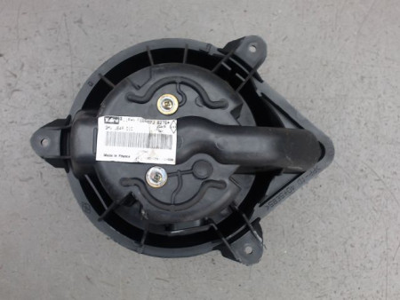 MOTEUR VENTILATEUR CHAUFFAGE RENAULT MEGANE
