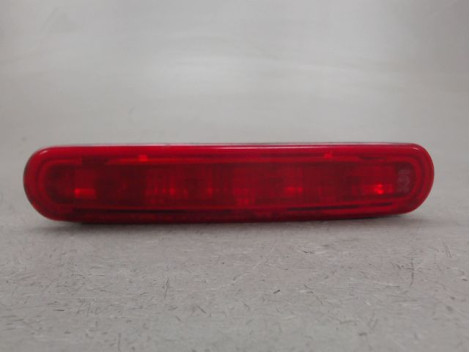 FEUX STOP SUPPLEMENTAIRE FIAT DOBLO