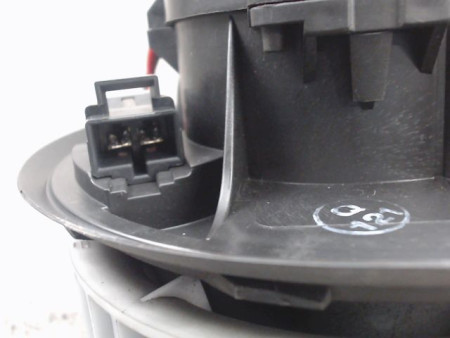 MOTEUR VENTILATEUR CHAUFFAGE RENAULT LAGUNA