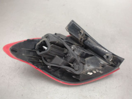 FEU ARRIERE DROIT CITROEN C4 II 10-15