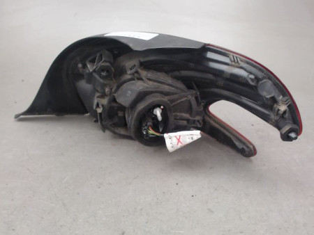 FEU ARRIERE GAUCHE  PEUGEOT 208