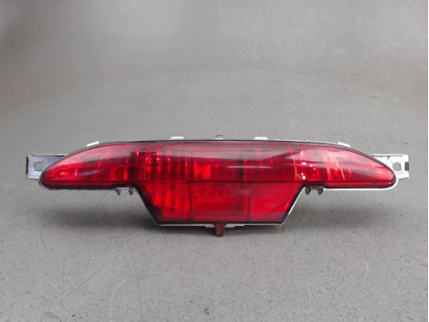 FEU BROUILLARD CENTRAL ARRIERE PEUGEOT 208
