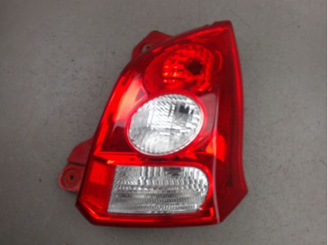 FEU ARRIERE DROIT SUZUKI ALTO